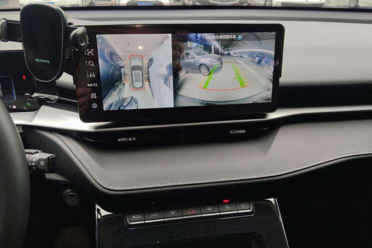 Used Haval H6 2021 3rd Generation 2.0T Automatic Two-Wheel Drive Max Audio And AC Panel
