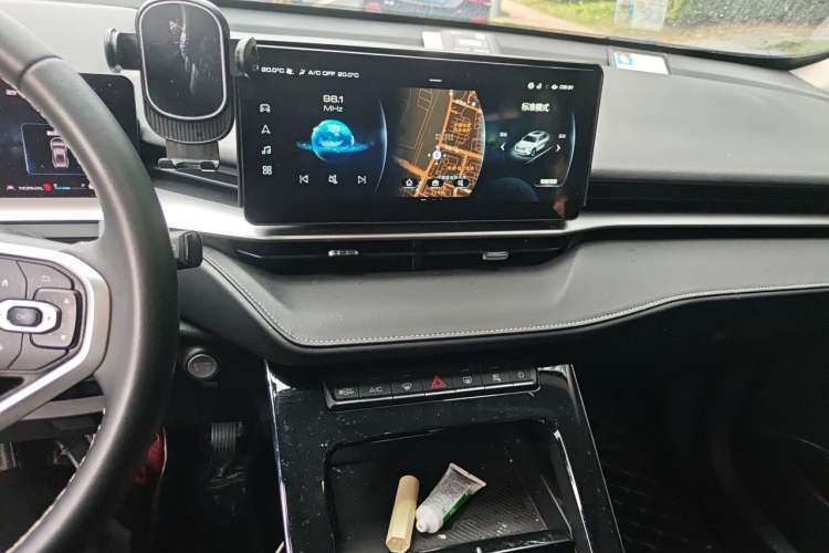 Used Haval H6 2021 3rd Generation 1.5T Automatic Two-Wheel Drive Max Audio And AC Panel