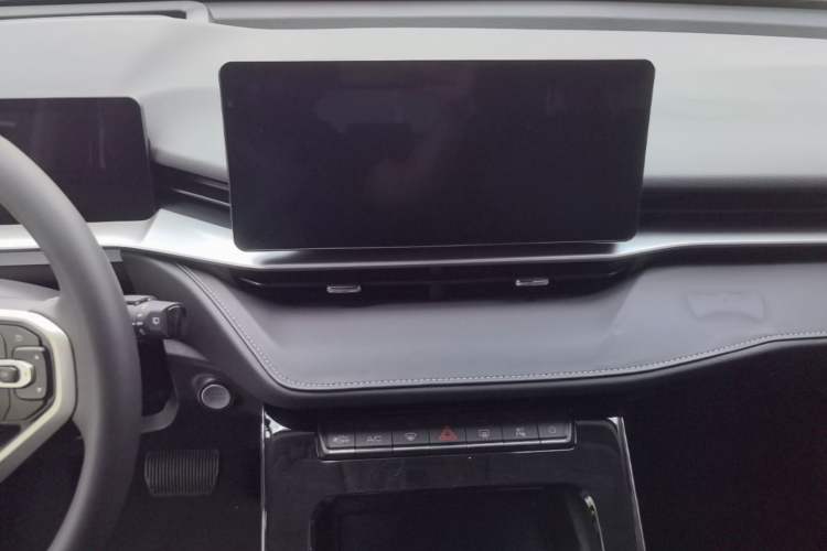 Used Haval H6 2021 3rd Generation 1.5T Automatic Two-Wheel Drive Max Audio And AC Panel