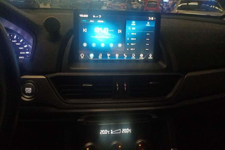 Used Haval H6 2021 Sport Edition 1.5T Automatic Elite Smart Connectivity Model U-Shape Grille Audio And AC Panel