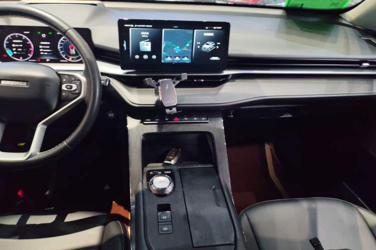 Used Haval H6 2021 3rd Generation 1.5T Automatic Two-Wheel Drive Supreme+ Audio And AC Panel