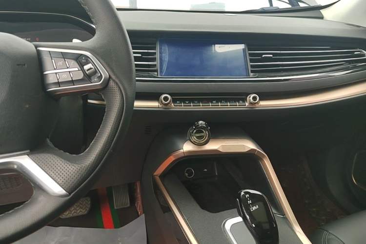 Used Haval H6 2021 1.5 GDIT Automatic Luxury Edition Audio And AC Panel
