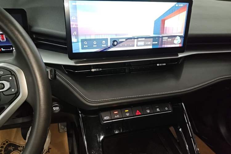 Used Haval H6 2021 3rd Generation 1.5T Automatic Two-Wheel Drive Pro Audio And AC Panel