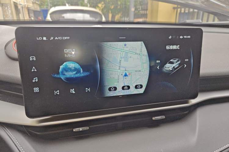 Used Haval H6 2021 3rd Generation 1.5T Automatic Two-Wheel Drive Supreme+ Audio And AC Panel