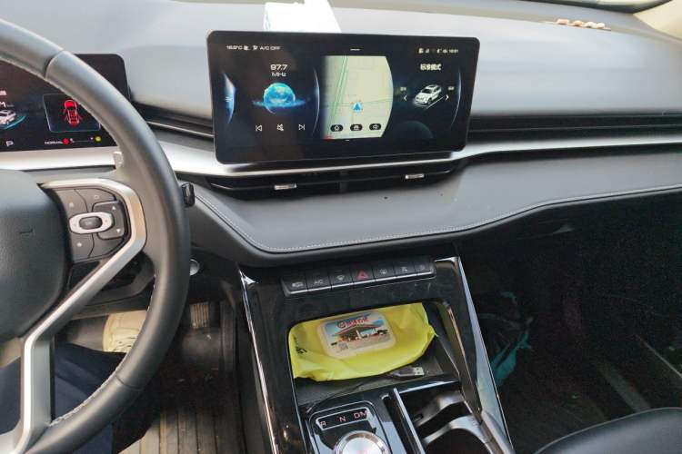 Used Haval H6 2021 3rd Generation 1.5T Automatic Two-Wheel Drive Max Audio And AC Panel