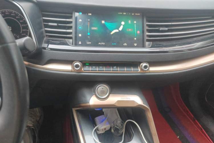 Used Haval H6 2021 1.5T Automatic Urban Edition Audio And AC Panel