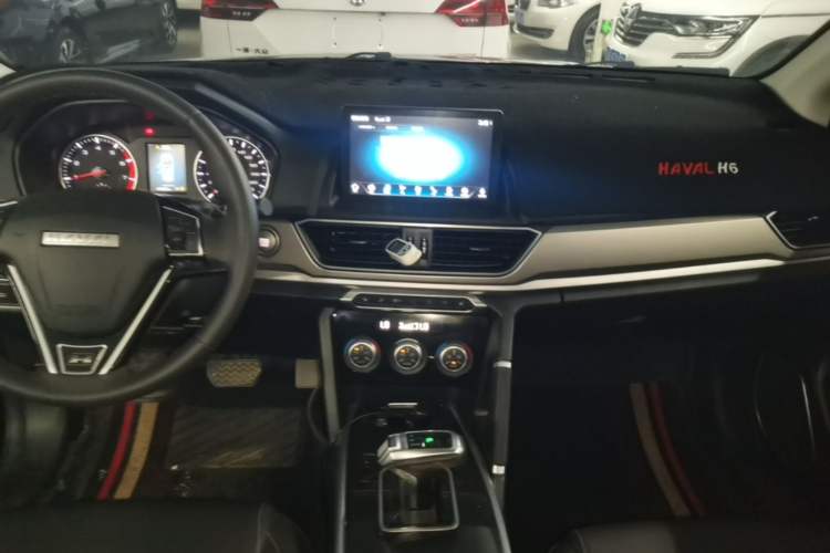 Used Haval H6 2021 Sport Edition 1.5T Automatic Elite Smart Connectivity Model U-Shape Grille Audio And AC Panel