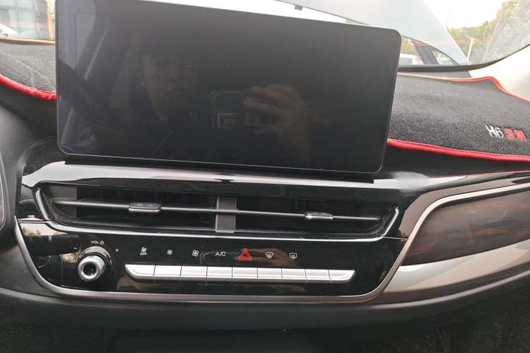Used Haval H6 2021 National Trend Edition 1.5T Automatic Urban Version Audio And AC Panel