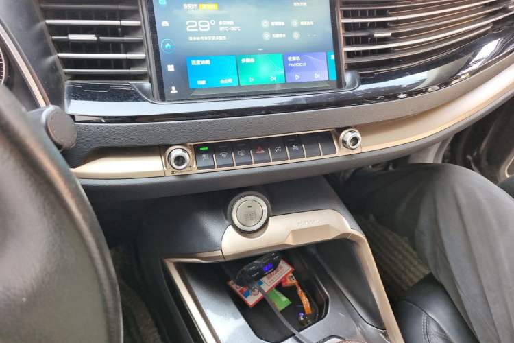 Used Haval H6 2021 1.5T Automatic Champion Edition Audio And AC Panel