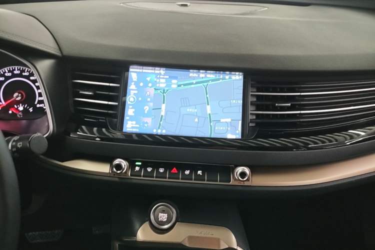 Used Haval H6 2021 1.5T Automatic Champion Edition Audio And AC Panel