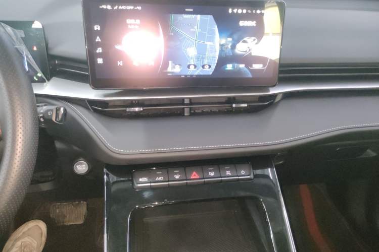 Used Haval H6 2021 3rd Generation 2.0T Automatic All-Wheel Drive Max Audio And AC Panel