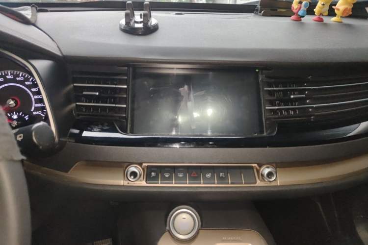 Used Haval H6 2021 1.5T Automatic Champion Edition Audio And AC Panel