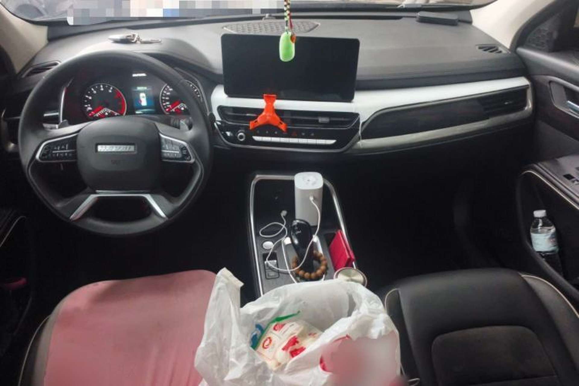 Used Haval H6 2021 National Trend Edition 1.5T Automatic Urban Version Center Console