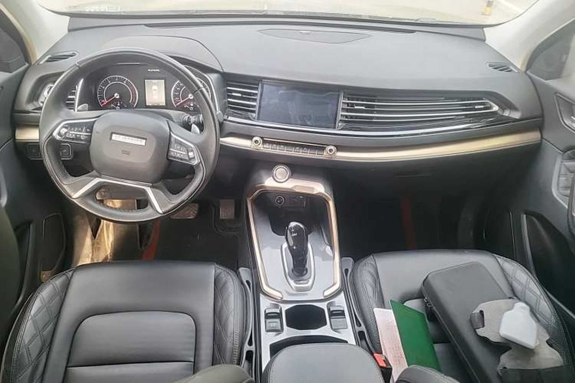 Used Haval H6 2021 1.5T Automatic Champion Edition Center Console