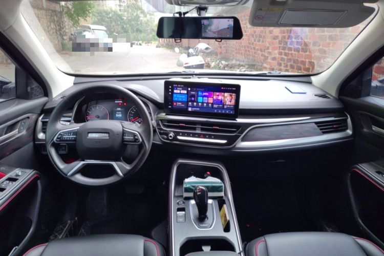 Used Haval H6 2021 National Trend Edition 1.5T Automatic Urban Version Center Console