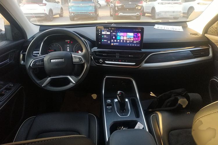 Used Haval H6 2021 National Trend Edition 1.5T Automatic Urban Version Center Console