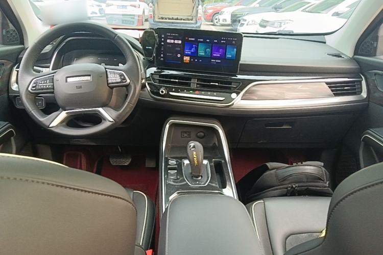 Used Haval H6 2021 National Trend Edition 1.5 GDIT Automatic Luxury Version Center Console