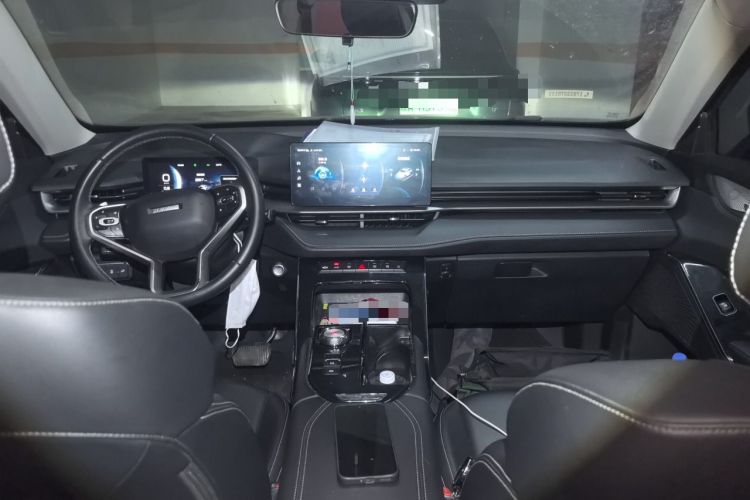 Used Haval H6 2021 3rd Generation 1.5T Automatic Two-Wheel Drive Pro Center Console