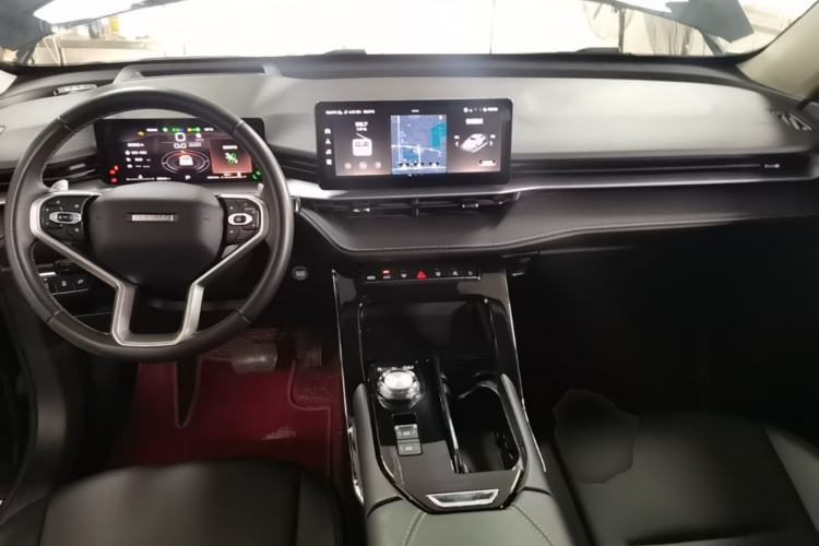 Used Haval H6 2021 3rd Generation 1.5T Automatic Two-Wheel Drive Max Center Console