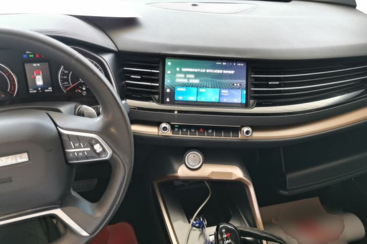 Used Haval H6 2021 1.5T Automatic Urban Edition Center Console