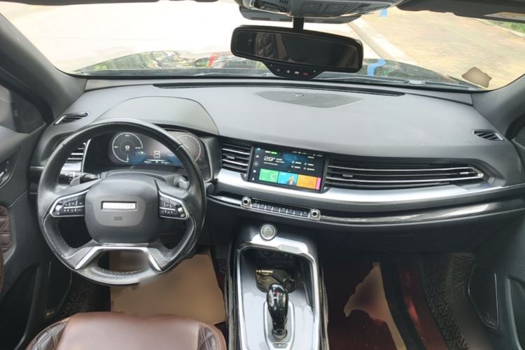 Used Haval H6 2021 1.5 GDIT Automatic Luxury Edition Center Console