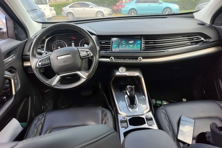 Used Haval H6 2021 2.0 GDIT Automatic Champion Edition Center Console