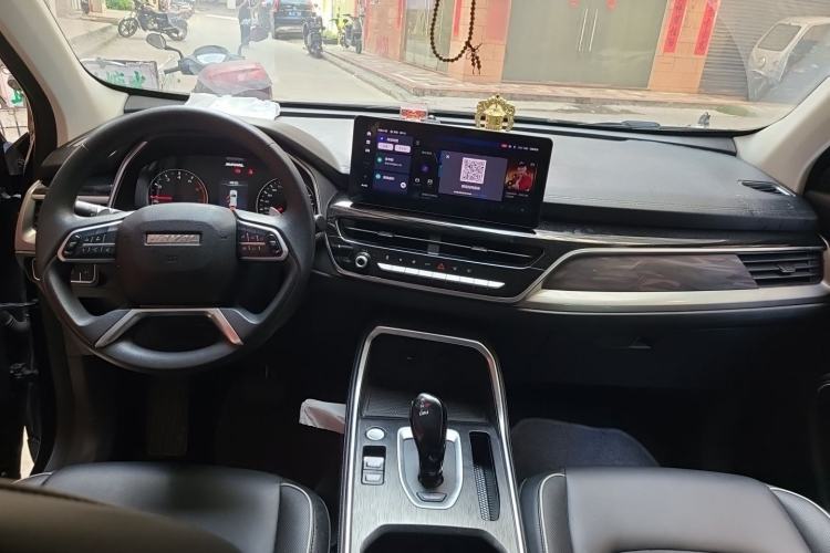 Used Haval H6 2021 National Trend Edition 1.5T Automatic Urban Version Center Console