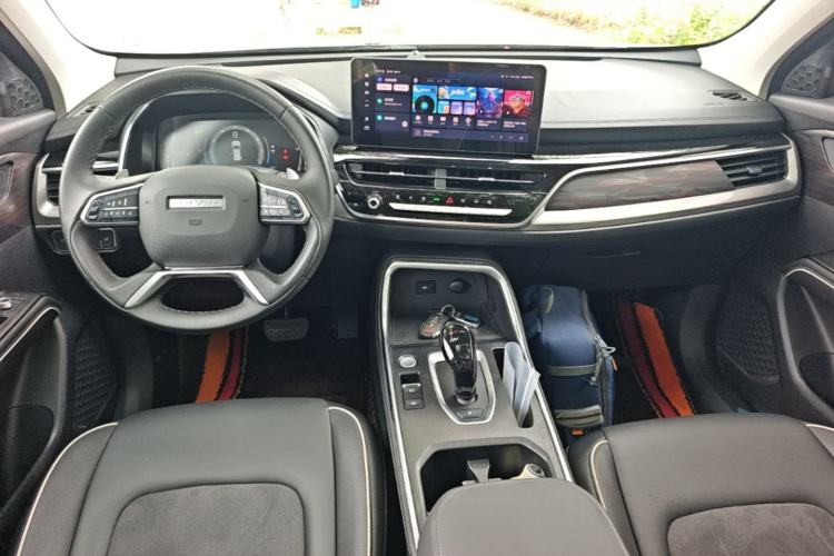 Used Haval H6 2021 National Trend Edition 1.5T Automatic Champion Version Center Console