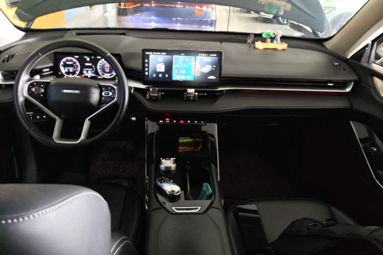 Used Haval H6 2021 3rd Generation 1.5T Automatic Two-Wheel-Drive Supreme Center Console