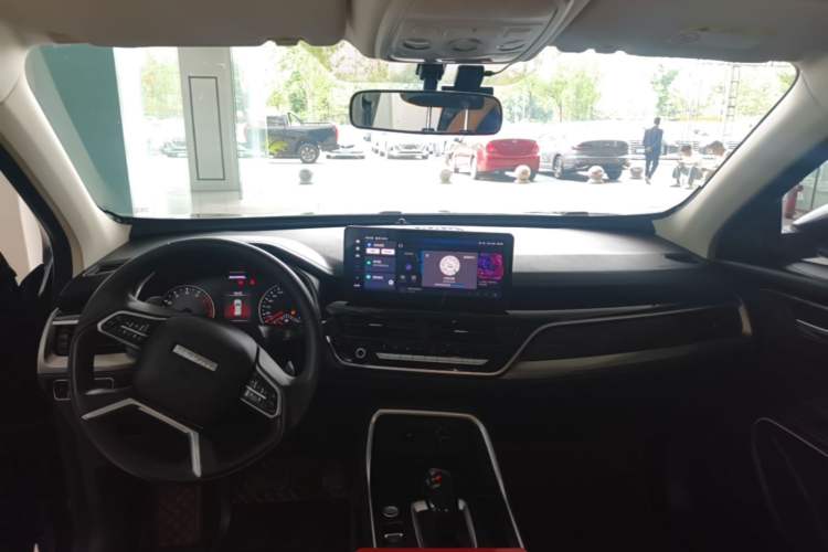Used Haval H6 2021 National Trend Edition 1.5T Automatic Urban Version Center Console