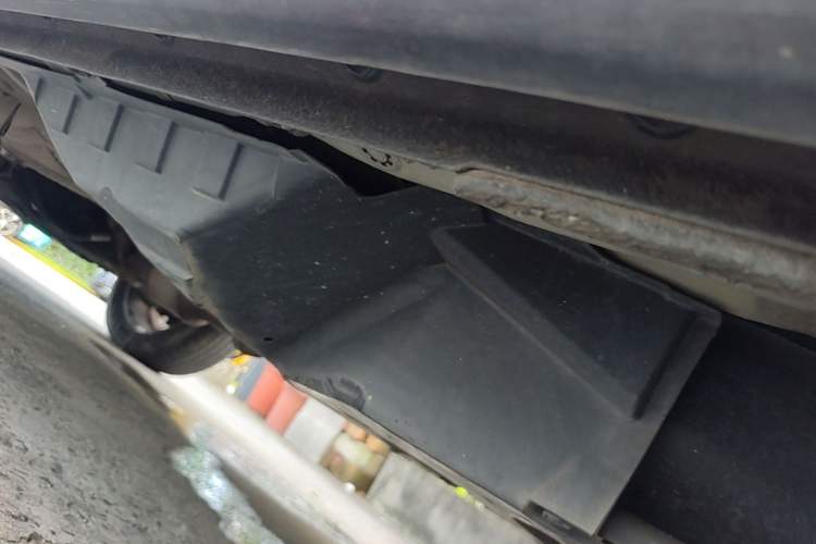 Used Haval H6 2021 2.0 GDIT Automatic Champion Edition Chassis Rear Left