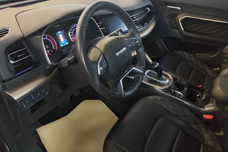 Used Haval H6 2021 2.0 GDIT Automatic Champion Edition Driver Seat