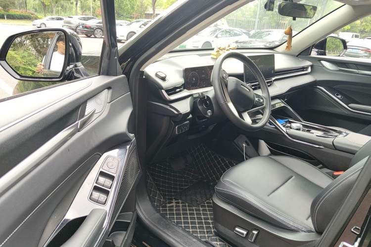 Used Haval H6 2021 3rd Generation 1.5T Automatic Two-Wheel Drive Pro Driver Seat