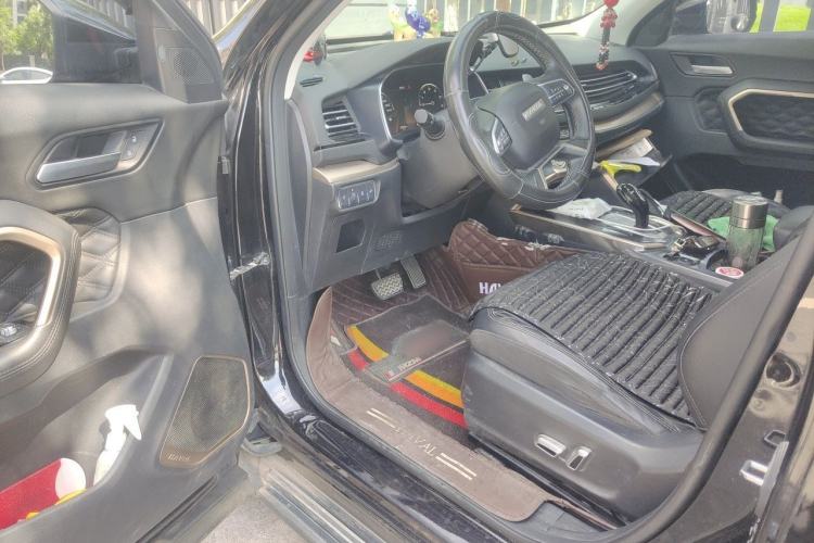 Used Haval H6 2021 1.5 GDIT Automatic Luxury Edition Driver Seat
