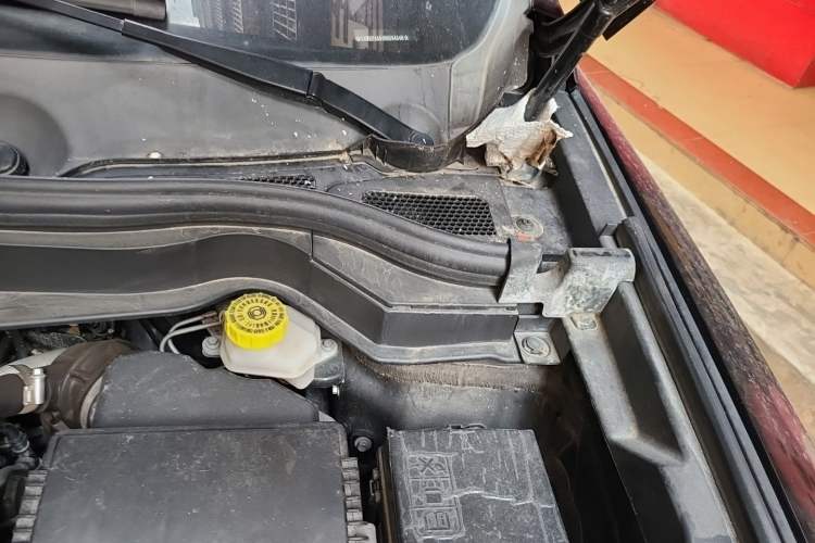 Used Haval H6 2021 National Trend Edition 1.5T Automatic Urban Version Engine Bay Left