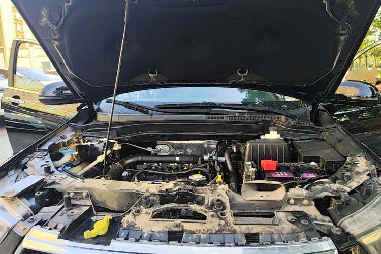 Used Haval H6 2021 Sport Edition 1.5T Automatic Elite Smart Connectivity Model with Hexagonal Grille Engine Bay
