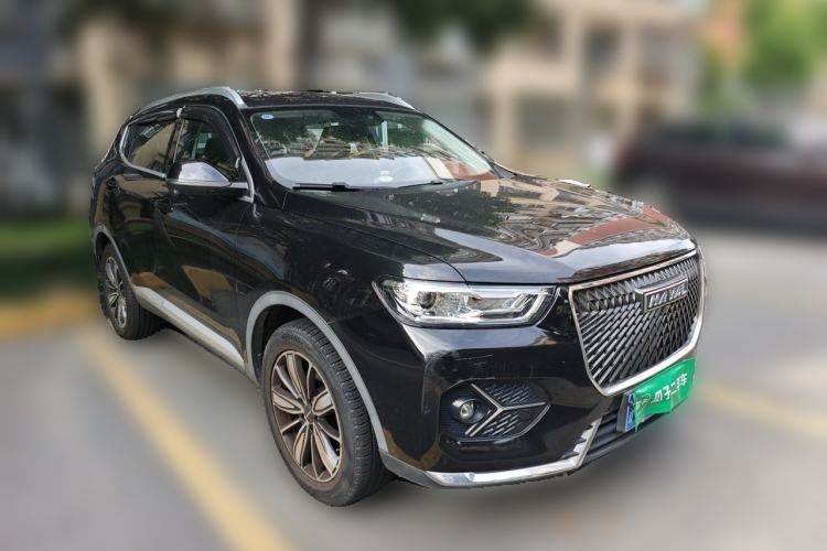 Used Haval H6 2021 2.0 GDIT Automatic GT Luxury Edition Front Right 45 Deg