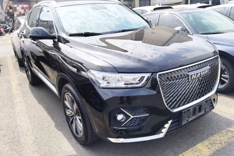 Used Haval H6 2021 2.0 GDIT Automatic Champion Edition Front Right 45 Deg