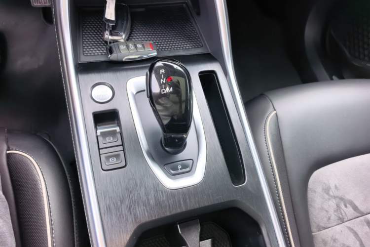 Used Haval H6 2021 National Trend Edition 1.5T Automatic Champion Version Gear Lever