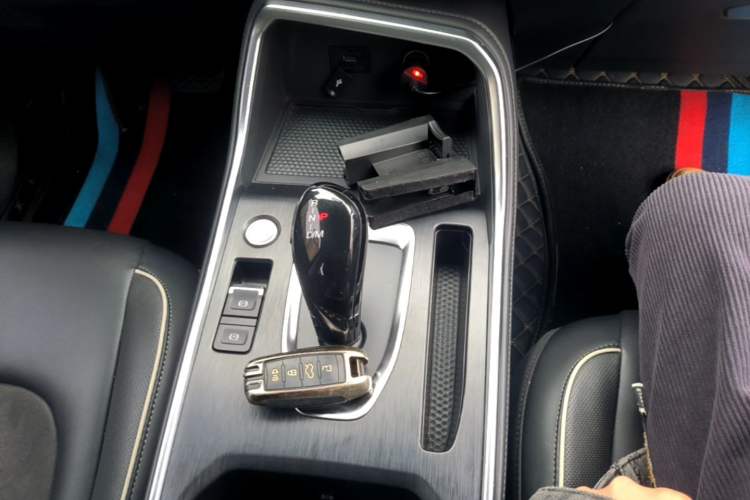 Used Haval H6 2021 National Trend Edition 1.5T Automatic Urban Version Gear Lever