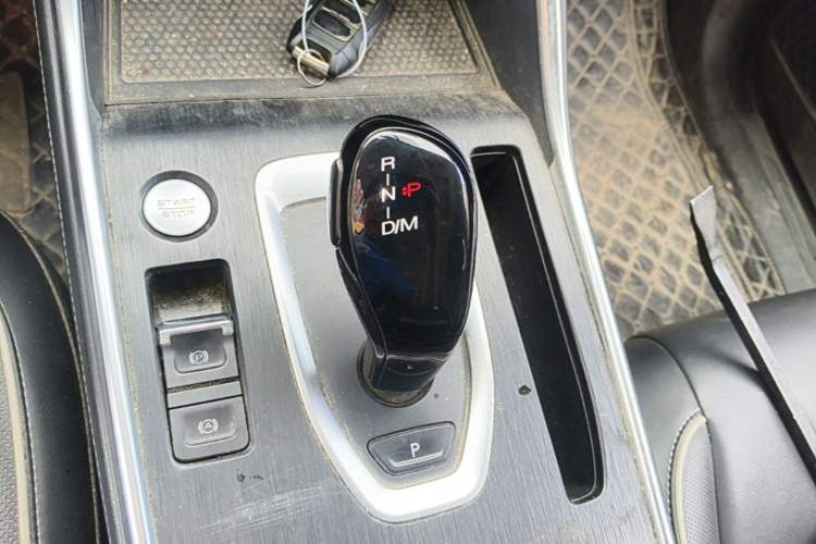 Used Haval H6 2021 National Trend Edition 1.5T Automatic Urban Version Gear Lever