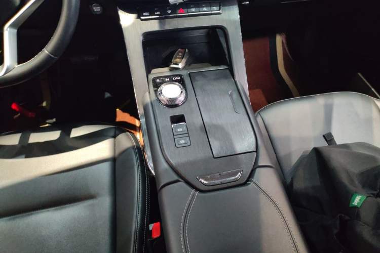 Used Haval H6 2021 3rd Generation 1.5T Automatic Two-Wheel Drive Supreme+ Gear Lever