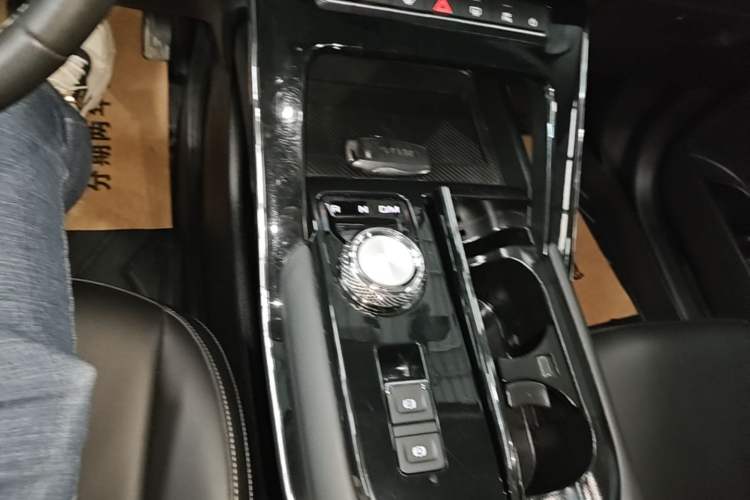 Used Haval H6 2021 3rd Generation 1.5T Automatic Two-Wheel Drive Pro Gear Lever
