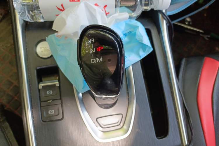 Used Haval H6 2021 National Trend Edition 1.5T Automatic Urban Version Gear Lever