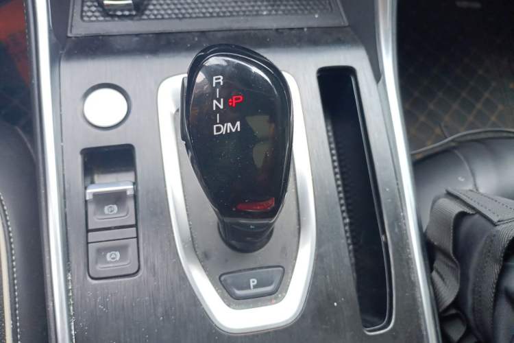 Used Haval H6 2021 1.5T Automatic Champion Edition Gear Lever