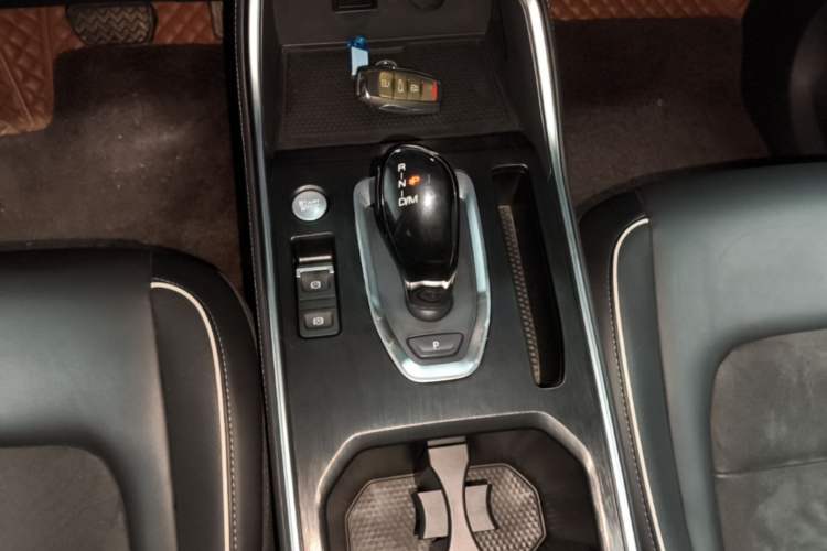 Used Haval H6 2021 National Trend Edition 1.5T Automatic Champion Version Gear Lever