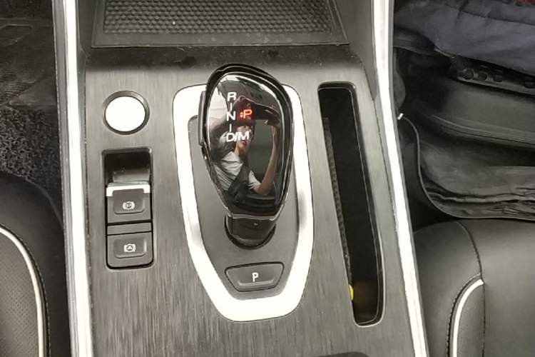 Used Haval H6 2021 National Trend Edition 1.5T Automatic Champion Version Gear Lever