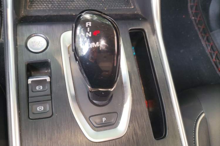 Used Haval H6 2021 National Trend Edition 1.5T Automatic Urban Version Gear Lever