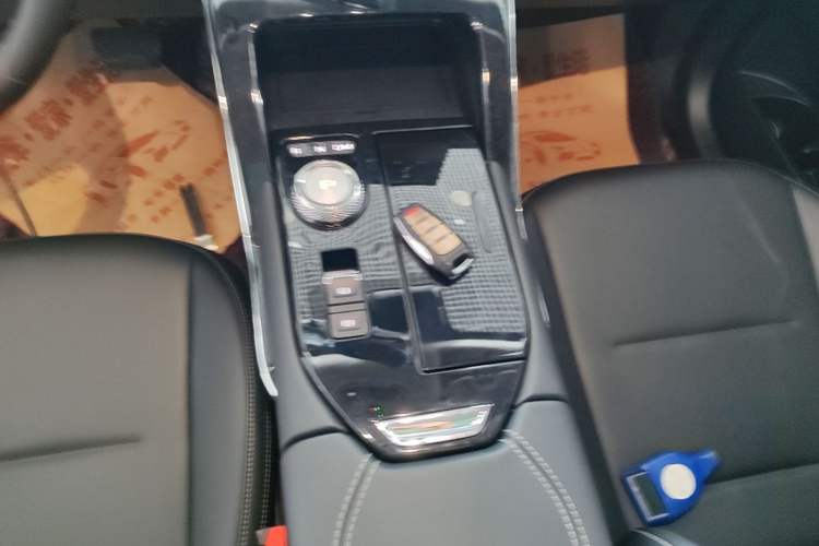 Used Haval H6 2021 3rd Generation 1.5T Automatic Two-Wheel Drive Pro Gear Lever