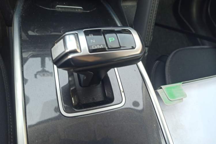 Used Haval H6 2021 Sport Edition 1.5T Automatic Elite Smart Connectivity Model U-Shape Grille Gear Lever